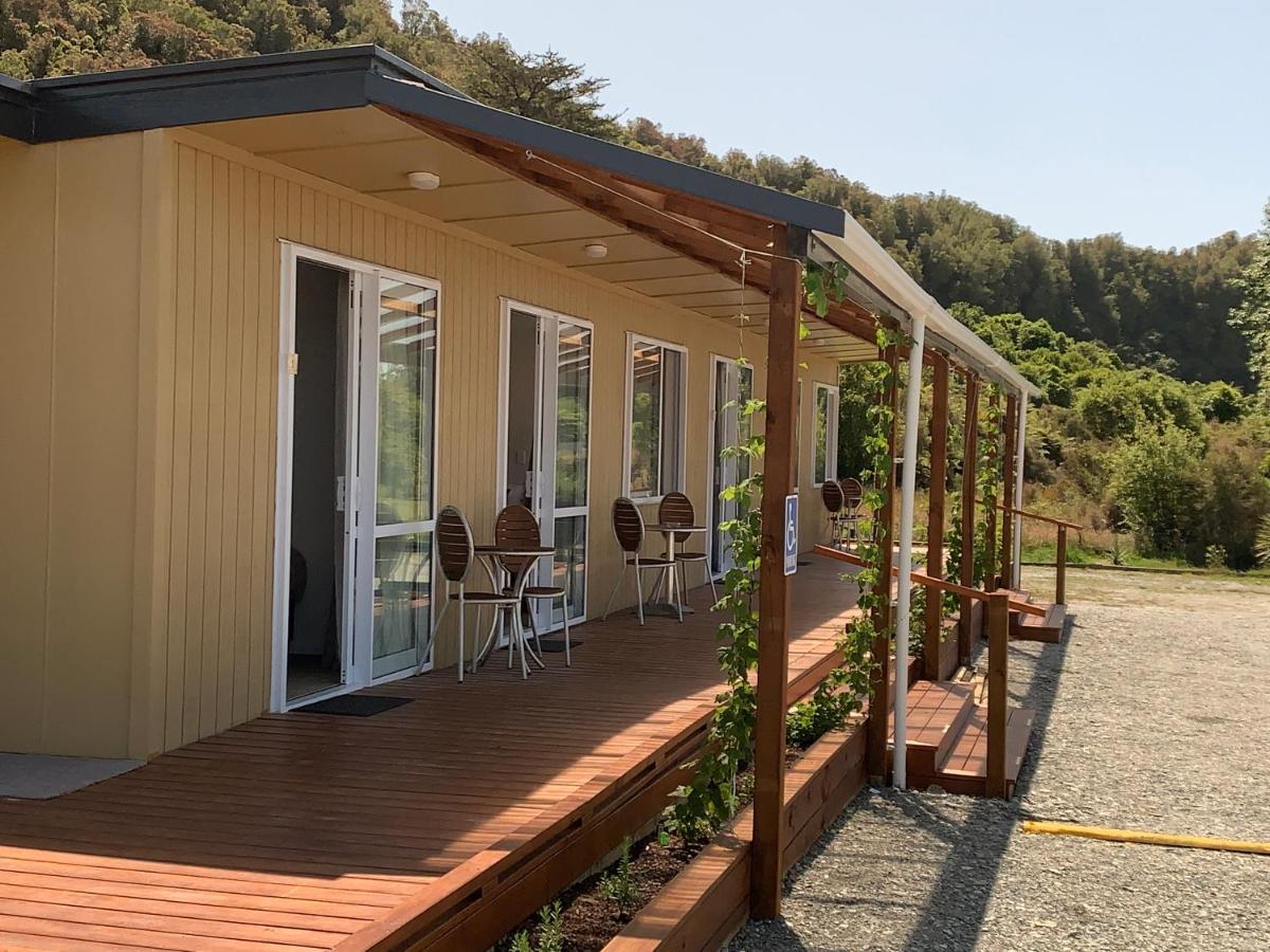 Woodstock Hotel Hokitika Exterior photo